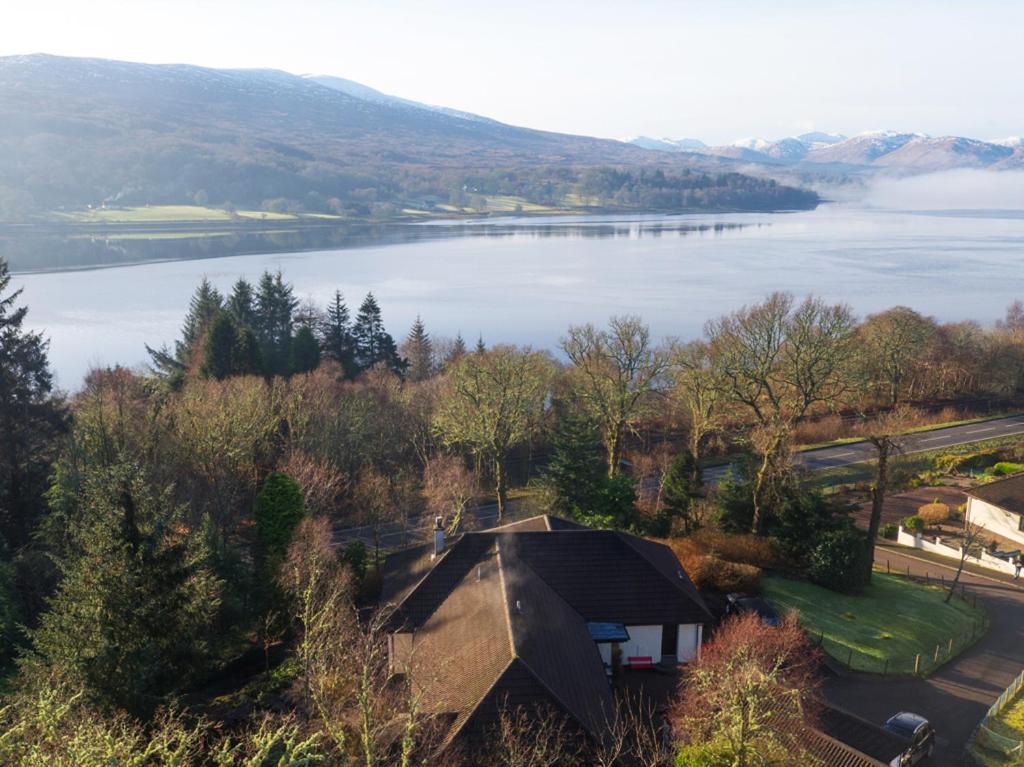 Tom Beag - Ben Nevis View Rooms Fort William Kültér fotó
